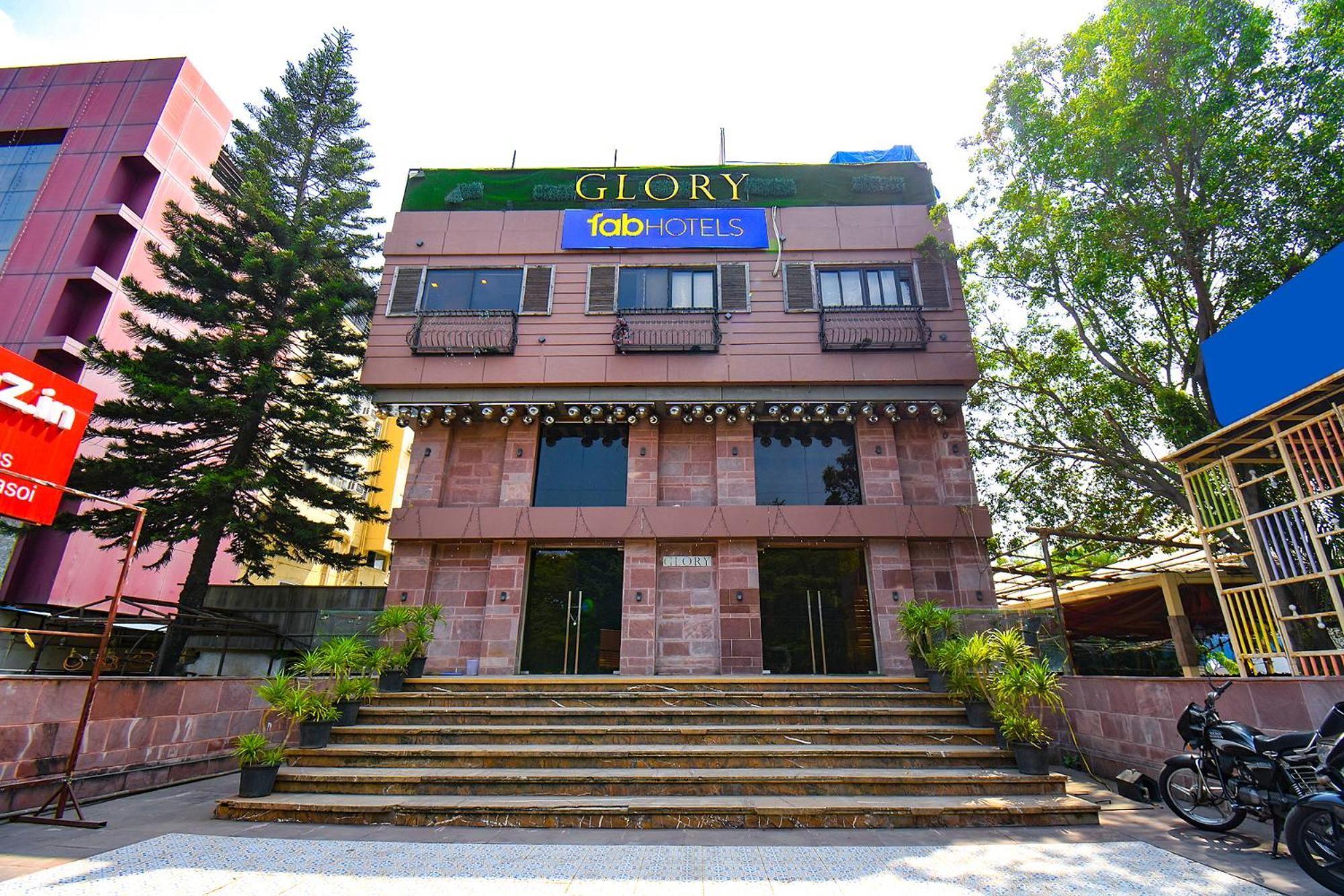Fabexpress Glory - Nr Skywalk Bridge Pimpri-Chinchwad Exterior foto