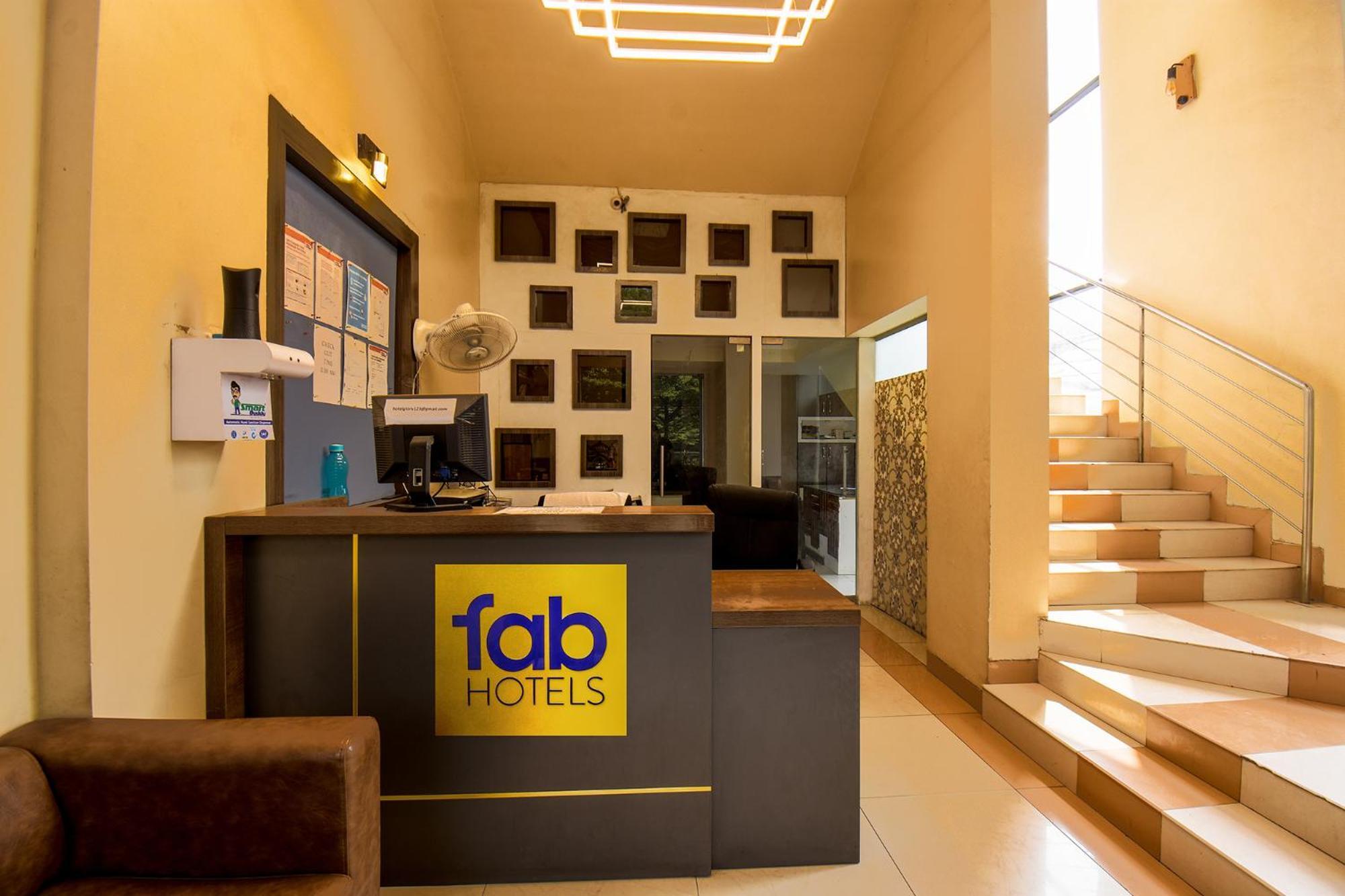 Fabexpress Glory - Nr Skywalk Bridge Pimpri-Chinchwad Exterior foto